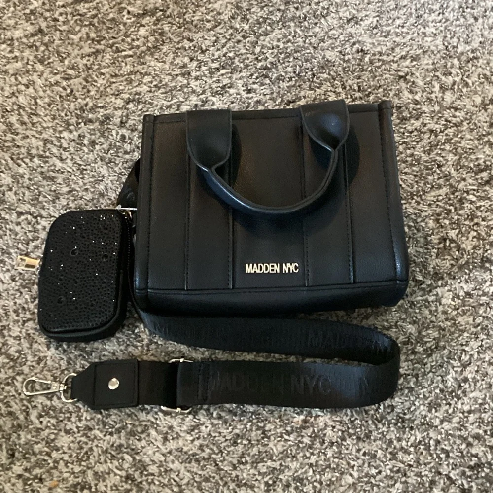 Madden NYC Black Handbag with Strap - Picture 1 of 8